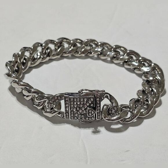 TRESKA‎ Silver and Pave crystal Bracelet - Picture 1 of 5